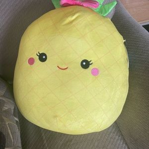 Squishmallow 16” Maui the pineapple